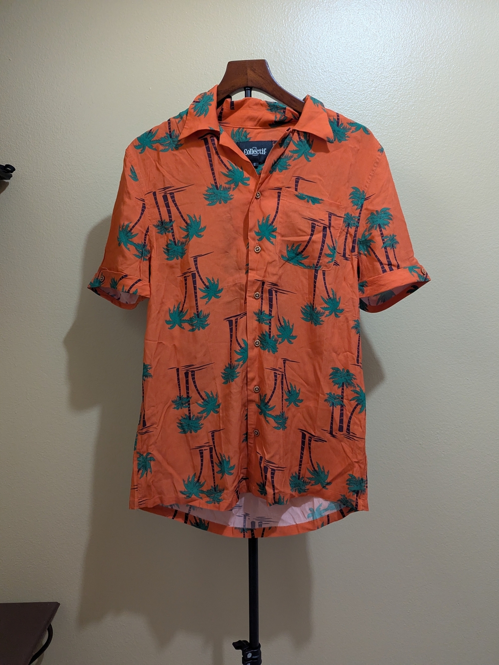 Collectif Orange Palm-Print Short Sleeve Button-Down Shirt
